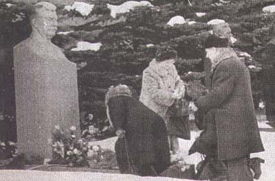 Flowers on Stalin's grave